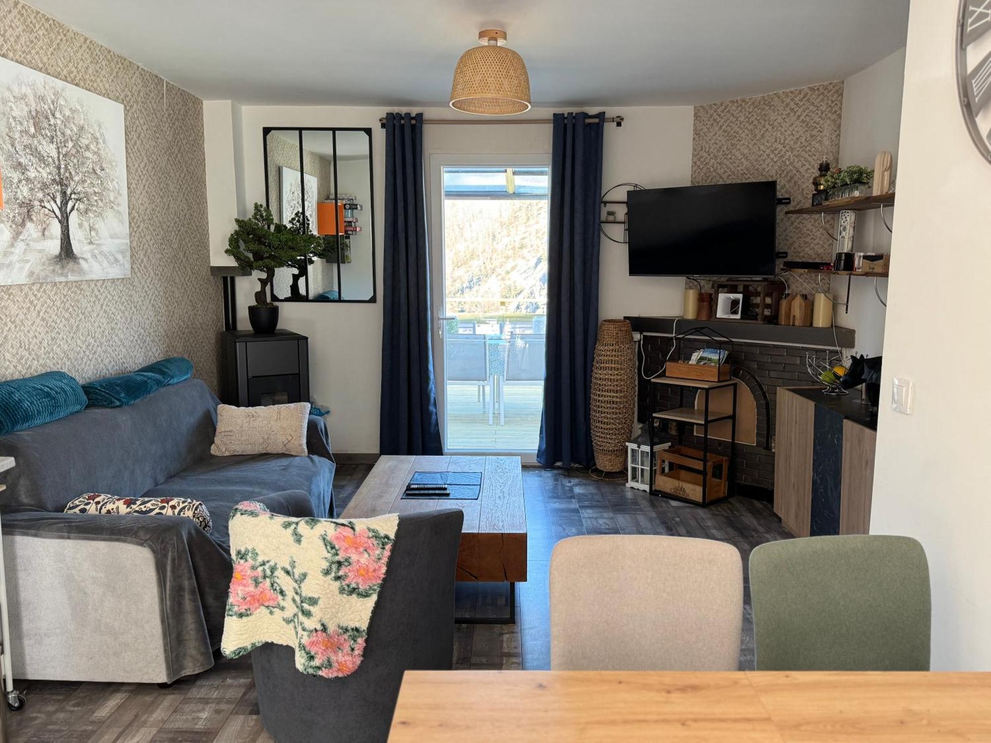 Chez Gwen Et Marie Villa Bogny-sur-Meuse Dış mekan fotoğraf